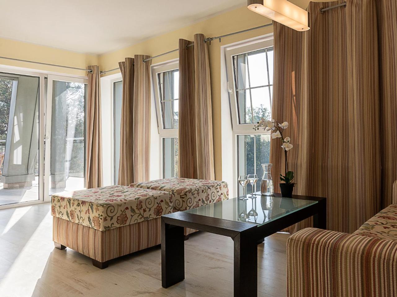 Vacationclub - Rezydencja Bursztyn Apartament 31 Świnoujście  Eksteriør billede
